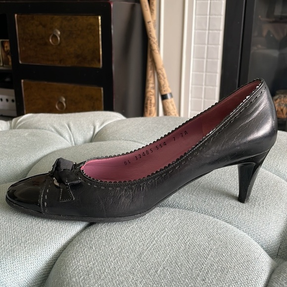 Salvatore Ferragamo Heels - Picture 12 of 16